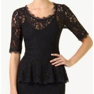 Aritzia T. Babaton Red Barrett Eyelash Lace Peplum Short Sleeve Top Size 0